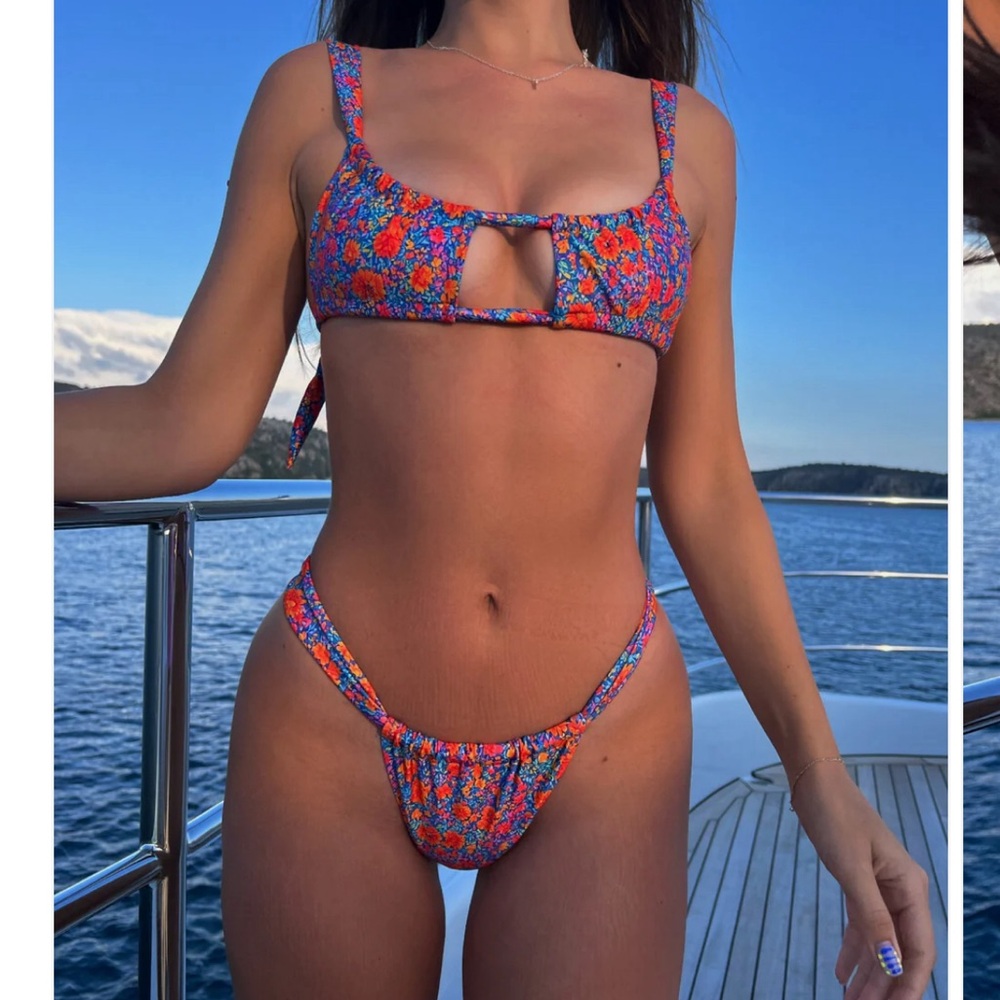 Strawberry milk mob Apres Swim bikini! Size S top and bottom